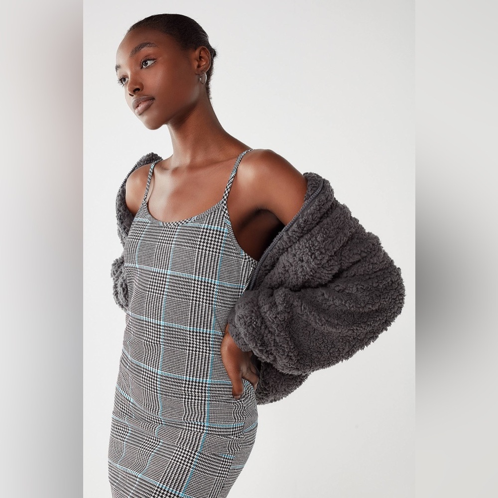 Urban Outfitters Willow Fuzzy Drawstring Teddy Jacket